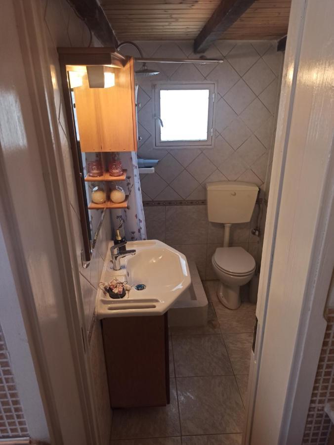 Floras House Apartment Nafplio Bagian luar foto